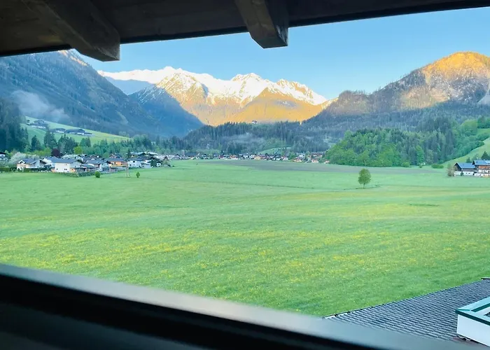 Weitblick Wald im Pinzgau