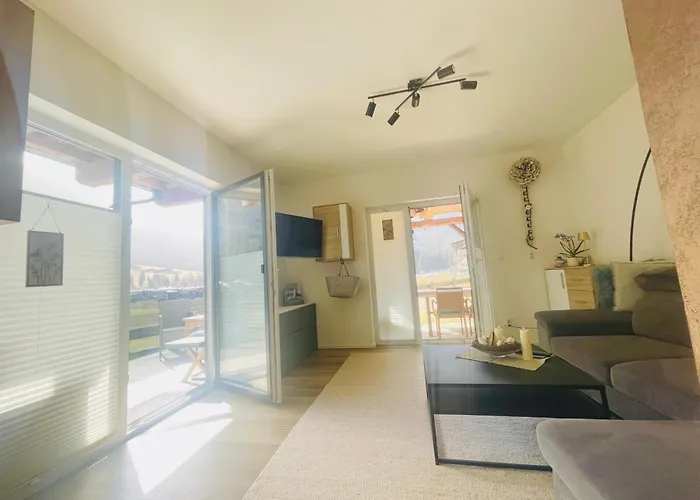 Weitblick Wald im Pinzgau